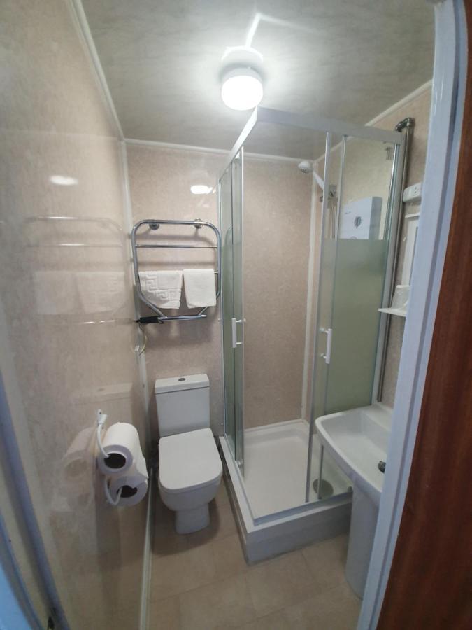 Dove Court Mini Lodge Almondsbury Exteriér fotografie