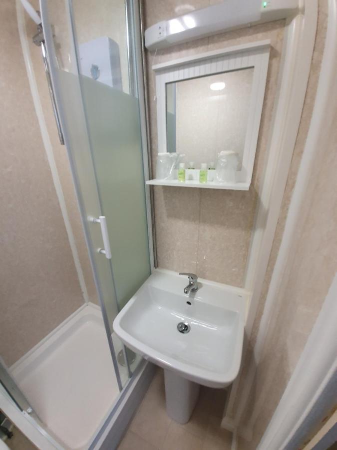 Dove Court Mini Lodge Almondsbury Exteriér fotografie